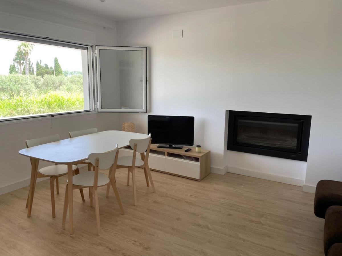 סנט ג'אומה ד'נבג'ה Casa Rural, Mas De Joan I Cinta מראה חיצוני תמונה